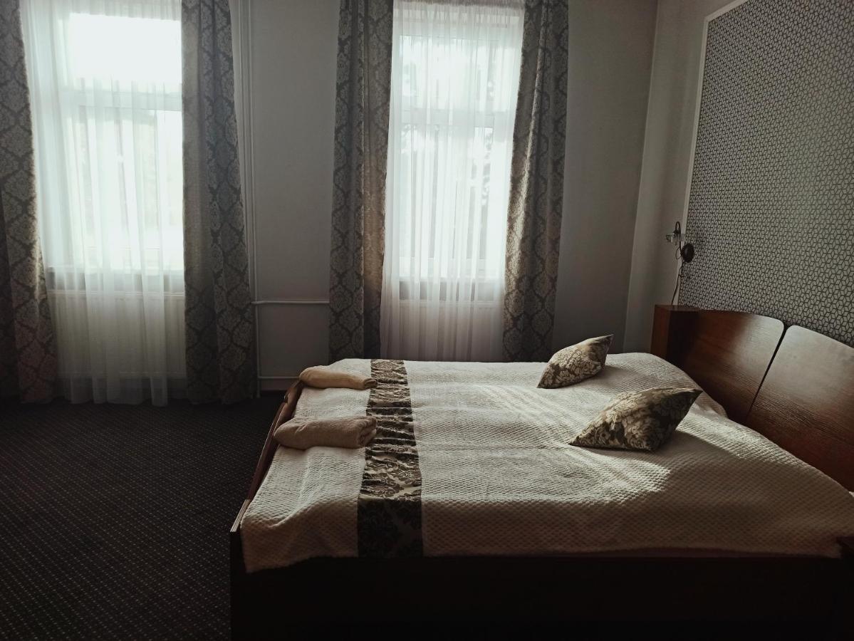 Pokoje Gościnne Kropka Tarnowskie Góry Zewnętrze zdjęcie
